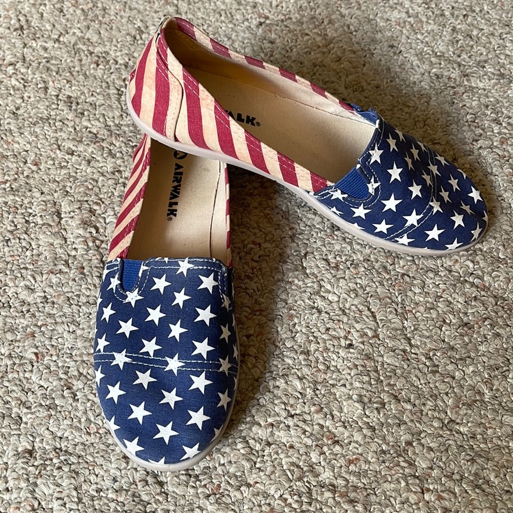Airwalk Patriotic Canvas Slip-on